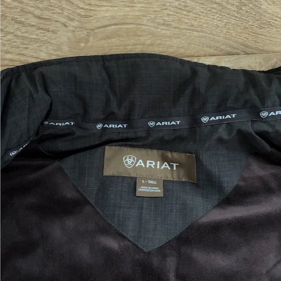 Men’s Ariat Crius Insulated Vest - Picture 4 of 7